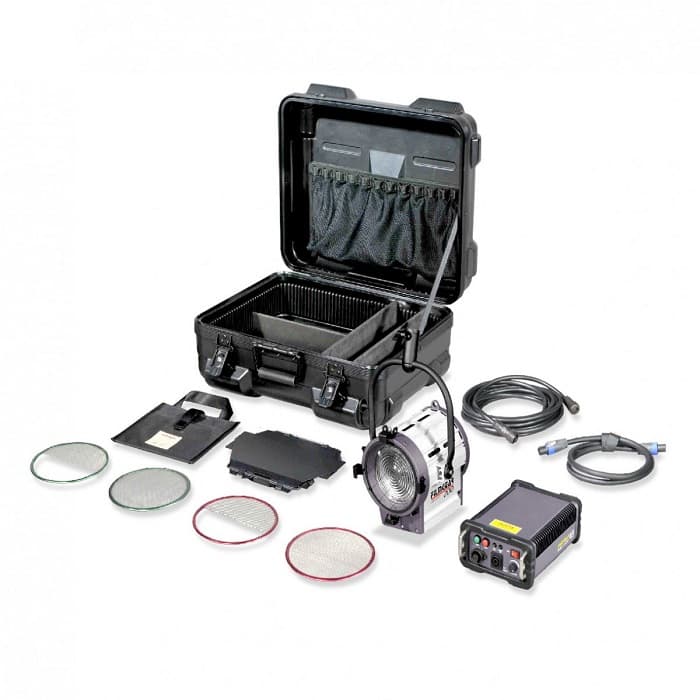 Filmgear 200W Daylight Fresnel Kit image 1