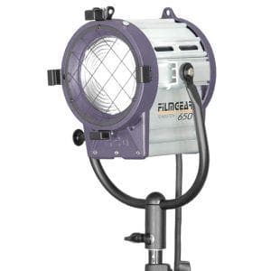 FilmGear 650W Tungsten Fresnel Lamphead with Barndoors (L00650TJ) image 1