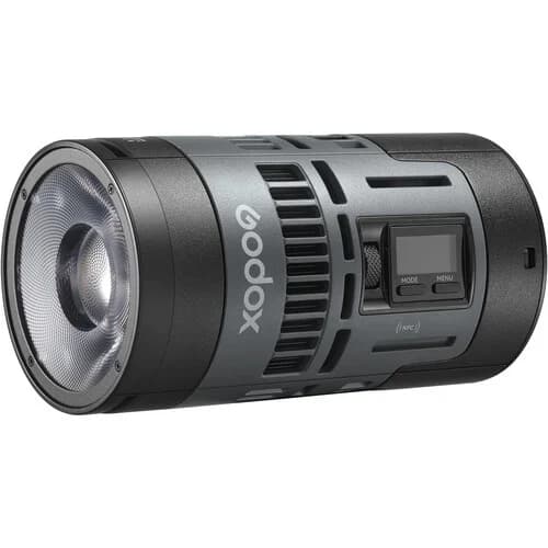 Godox LITEMONS RGB Full-Color Battery Operated LED Light image 1