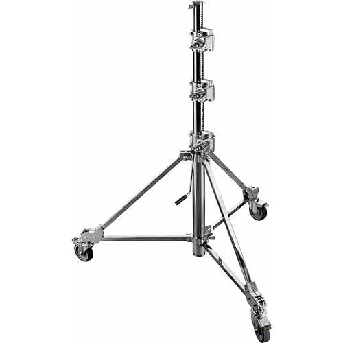 Avenger Strato Safe 43 Stand with Braked Wheels (Chrome-plated,14') image 1