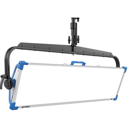 ARRI S120-C Soft Light SkyPanel (Blue/Silver, Schuko plug) image 1