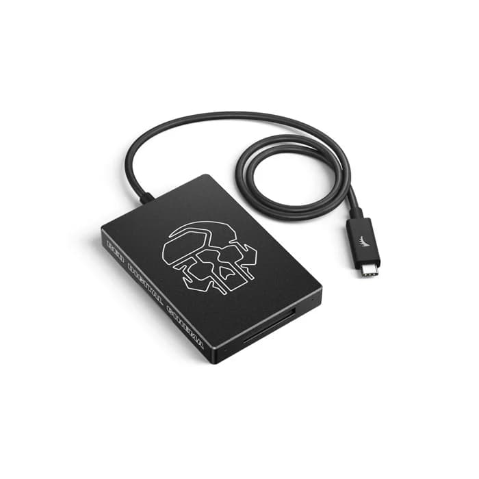 RED CFEEXPRESS CARD READER image 1